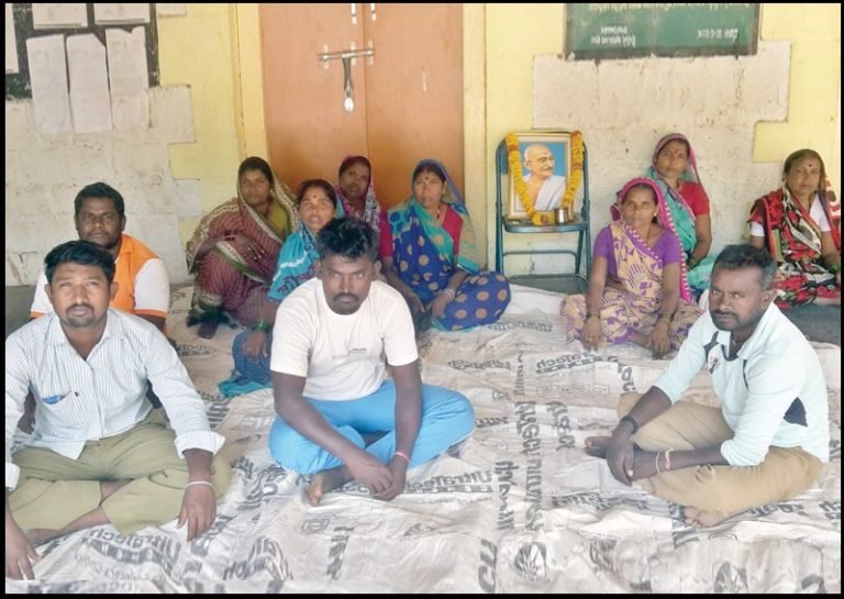 ದಿನಗೂಲಿ ಕಾರ್ವಿುಕರ ಪ್ರತಿಭಟನೆ..!