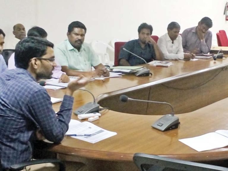 ಬೆಳೆ ಸಮೀಕ್ಷೆ ನಿರ್ಲಕ್ಷಿಸಿದರೆ ವಜಾ..!