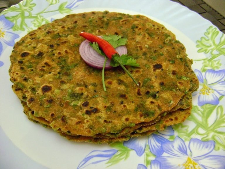 ಕ್ರಿಸ್ಪಿ ಈರುಳ್ಳಿ ಪರೋಟ...!