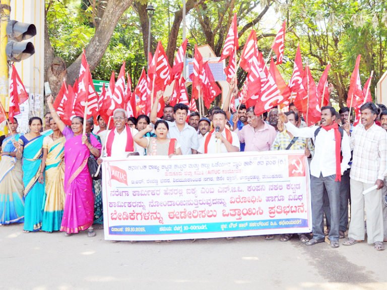 ಕಟ್ಟಡ ಕಾರ್ವಿುಕರಲ್ಲದವರ ನೇಮಕಕ್ಕೆ ಕಿಡಿ..!