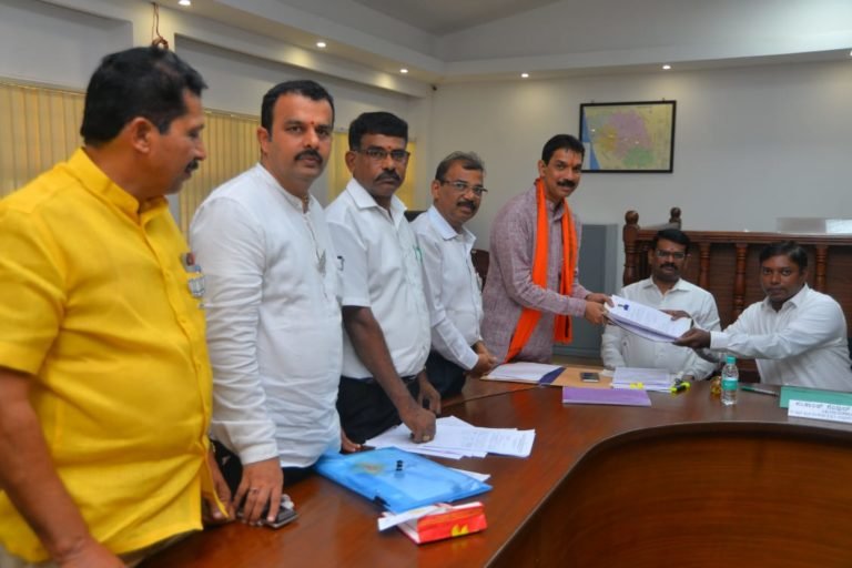 3ನೇ ಬಾರಿ ನಳಿನ್​​ಕುಮಾರ್​​​ ಕಟೀಲ್​​​ ನಾಮಿನೇಷನ್..!
