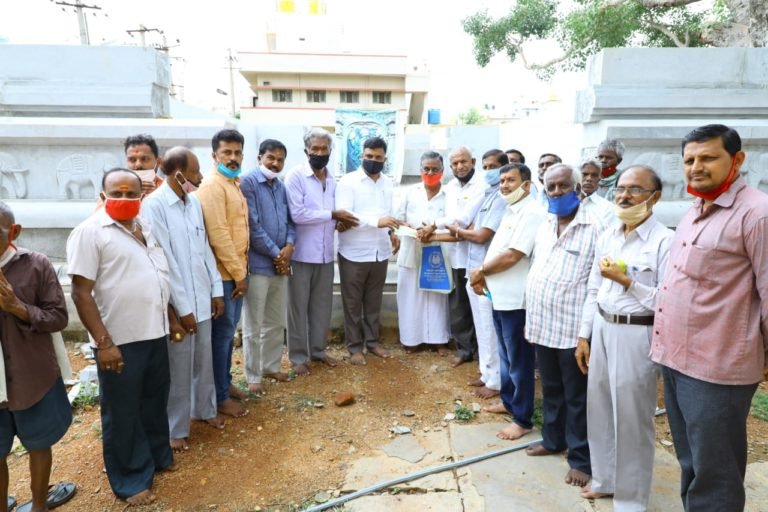 ಮಾಜಿ ಮುಖ್ಯಮಂತ್ರಿ ಕುಮಾರಸ್ವಾಮಿಯವರ ಸೂಚನೆ ಮೇರೆಗೆ ನೆರವು...